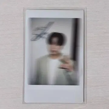 TREASURE 재혁 친필 사인 폴라로이드