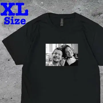 [ 영화 LEON ] 마틸다 노먼 오프 샷 반팔 t 셔츠 블랙