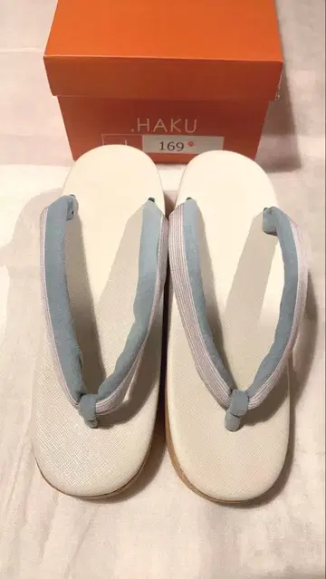 HAKU 조리 L 사이즈 아이보리 아이스 블루