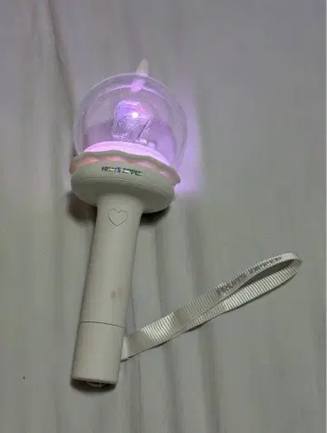 FRUITS ZIPPER 후르츠 지퍼 공식 응원봉 박스 설명서 있음