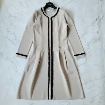 Rene 르네 더블 펄 피크스 니트 원피스 코트 36