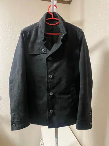 블랙 스웨이드풍 트렌치코트