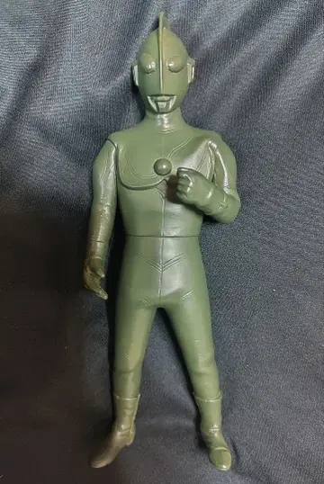 ccp 카에리맨 브론즈 재도색 제품