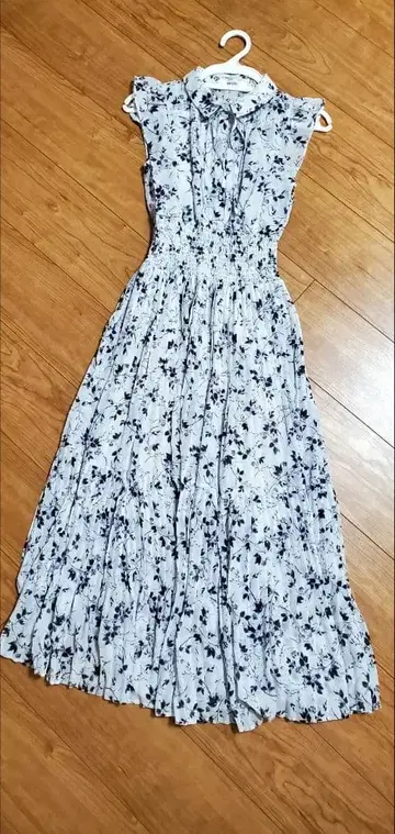 snidel 지속가능한 꽃무늬 원피스 새상품급