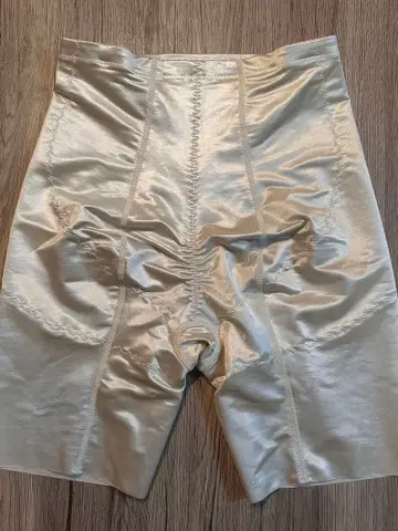 브라이덜 이너 거들 M 사이즈 mirror mirror