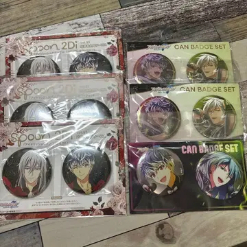 아이나나 캔뱃지 모모 카즈나