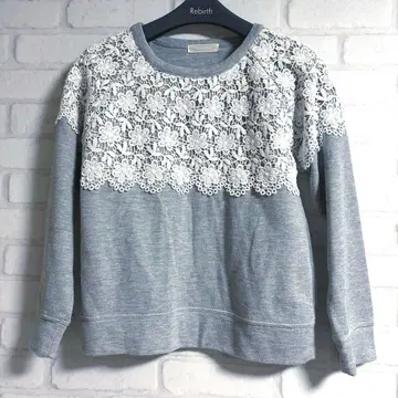 지나시스 그레이 레이스 부착 트레이닝복