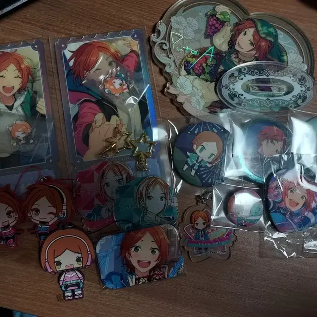 앙상블스타즈트윙크히나타유우타아크릴스탠드키링뱃지유사