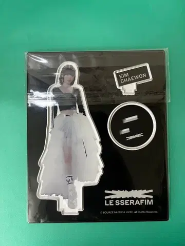 채원 unforgiven 아크릴 스탠드