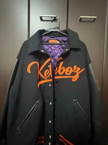 Keboz 바시티 자켓 L 사이즈 블랙/오렌지