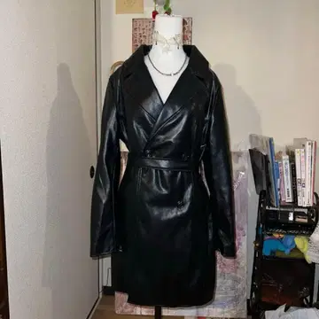 블랙 가죽 트렌치코트 벨트 포함