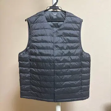 유니클로 퍼프 테크 컴팩트 베스트