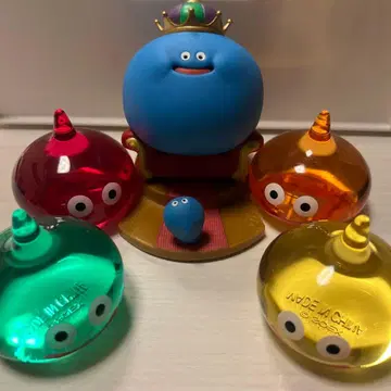 드래곤 퀘스트 입체 몬스터 킹 슬라임, 빅 슬라임 피규어 4개