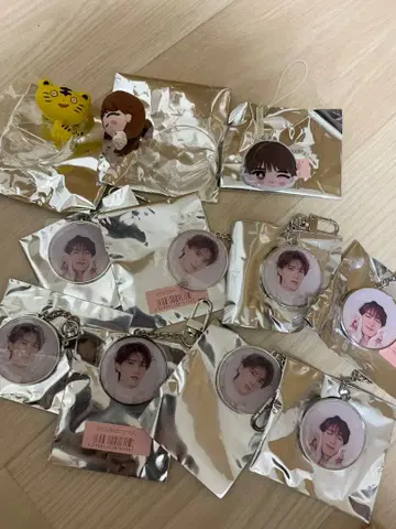 야마나카 유타로 탄생 무엇이 나올지는 즐거운 굿즈들