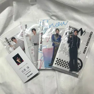 메구로 렌 아크릴 스탠드 4점 세트 덤 포함