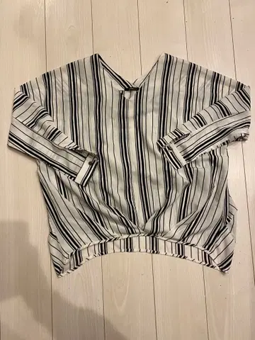 asmosis 스트라이프 셔츠