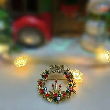 스와로브스키 크리스마스 리스형 브로치