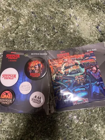 [ 미사용 새상품 ] STRANGER THINGS 캔뱃지 에코백 세트