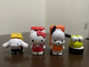 산리오 스시 디자인 피규어 4개 세트