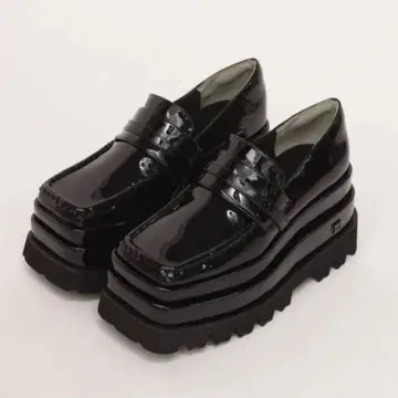 Darich 에나멜 플랫폼 로퍼 블랙 M 사이즈