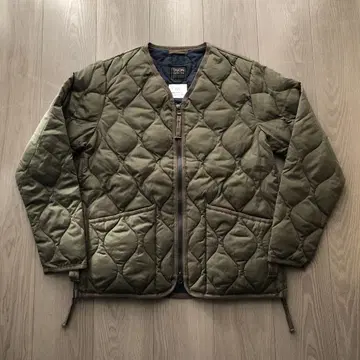 TAION 체온 V NECK ZIP JACKETS M 사이즈