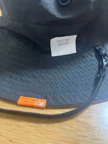 MADNESS 아웃도어 햇 블랙 양면