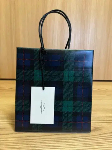 언노운 프로덕츠 이세탄 블랙워치 패턴 가죽 백