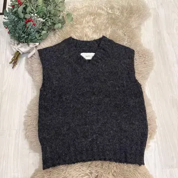 TODAYFUL 다크 그레이 V넥 니트 베스트 알파카 프리 사이즈