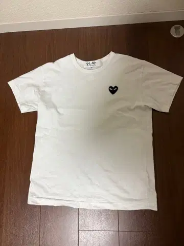 PLAY 하트 로고 T셔츠 M 화이트
