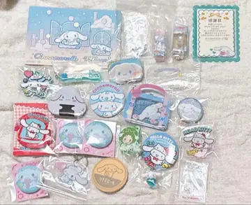 산리오 시나몬 커스텀 아크릴 참 캔뱃지 아크릴 스탠드 등