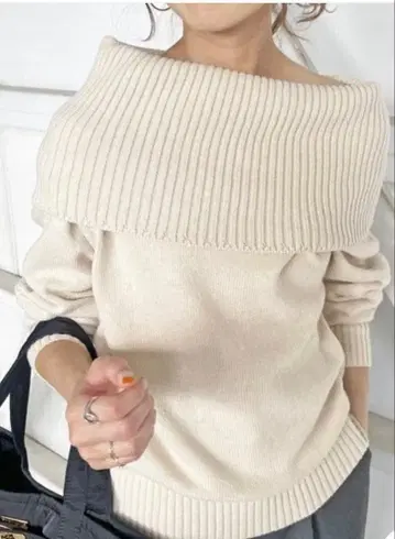 [ 미사용 새상품 ] Spick&Span 오프숄더 니트 풀오버