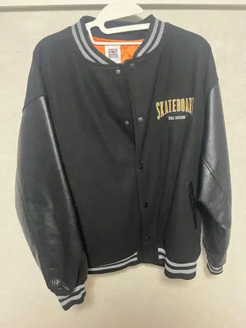 VISION STREET WEAR 바시티 자켓 블랙