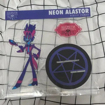 해즈빈 호텔 알래스터 아크릴 스탠드 파이롯트 판