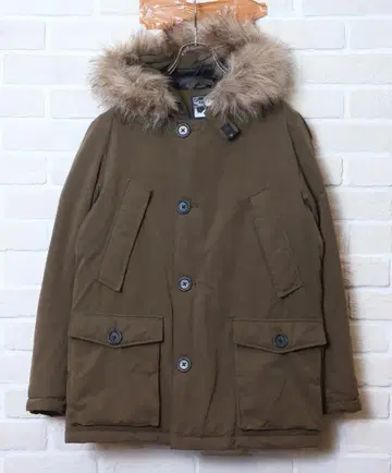 새상품급 나노 유니버스 남성용 다운 코트 M 카키