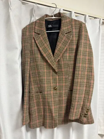 ZARA 체크 무늬 테일러드 자켓