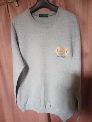 Lyle & Scott 라이루앤스캇 그레이 가슴 로고 자수 맨투맨