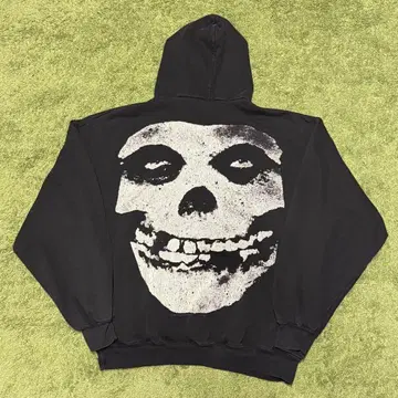 FRUIT OF THE LOOM Misfits Skull Hoodie