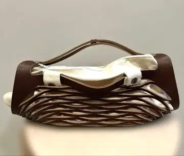 가죽 x 캔버스 바스켓백풍 디자인 뜨개질 브라운