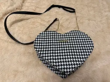 meltie 하운드투스 체크 하트 백