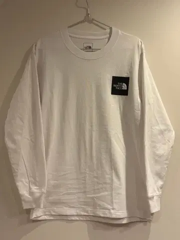 THE NORTH FACE 화이트 롱 슬리브 티셔츠 M