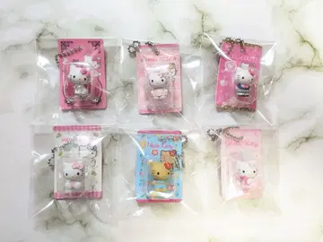 헬로키티 패키지 참 컬렉션 세트