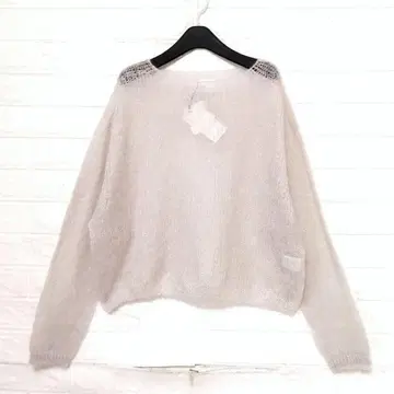 새상품 Vin 라메사 모헤어 혼방 숏 기장 니트 F