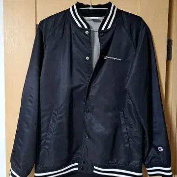 Champion 네이비 나일론 자켓 X-LARGE