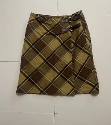 PrivateLabel 브라운 계열 체크 랩스커트