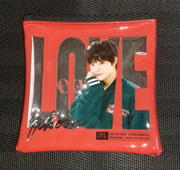 treasure 지훈 파우치