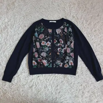 컨디션 최상 아나이 가디건 꽃무늬 네이비 M