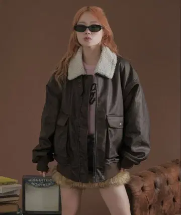 다크 브라운 보아 옷깃 오버 사이즈 자켓