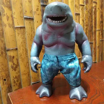 킹 샤크 나나우에 소프트 비닐 25cm