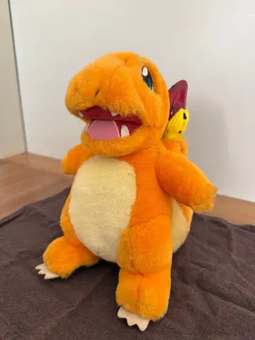 파이리의 봉제 인형