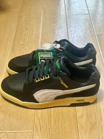 미사용 새상품 푸마 슬립스트림 로우 더 네버원 26.5cm